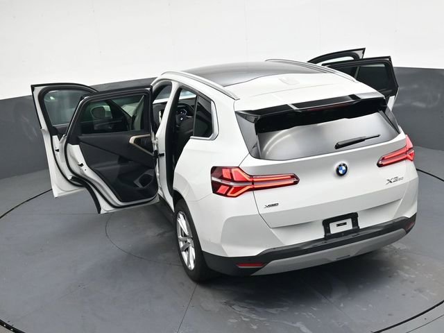 Used 2025 BMW X3 xDrive30i image 41