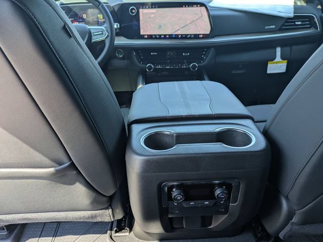 New 2026 Chevrolet Suburban High Country AWD/4WD image 30