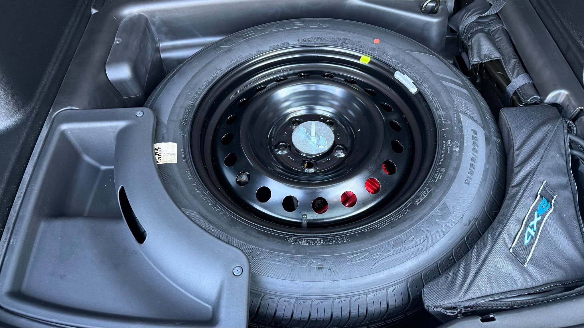 Used 2023 Jeep Grand Cherokee 4WD 4xe image 37