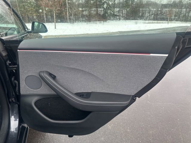 Used 2025 Tesla Model 3 Long Range image 13