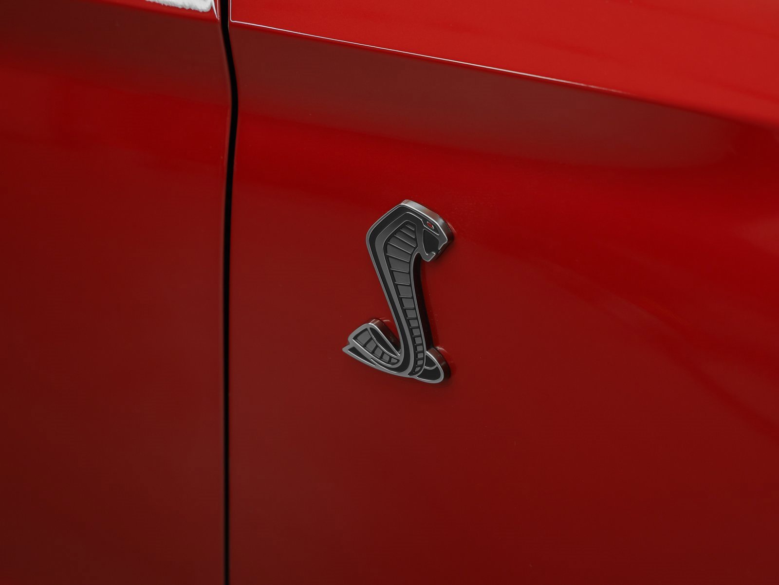 Used 2020 Ford Mustang Shelby GT500 w/ Carbon Fiber Track Pack image 22