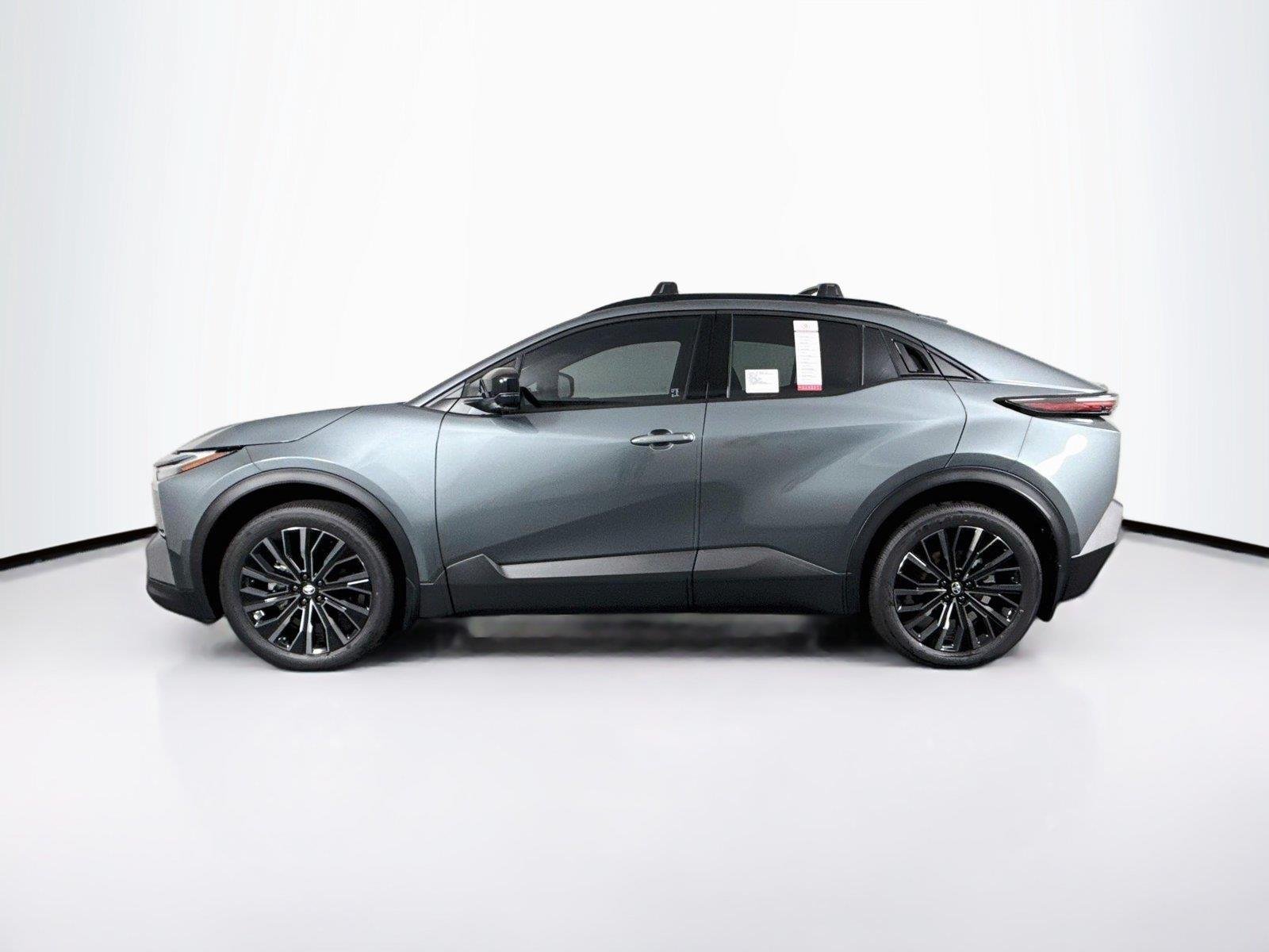 New 2026 Toyota C-HR AWD/4WD image 9