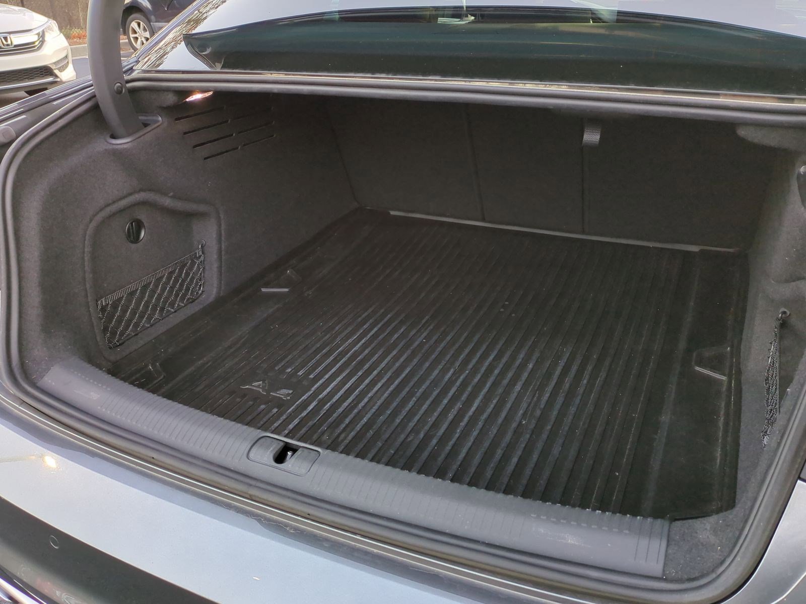 Used 2022 Audi A4 2.0T Premium Plus w/ Premium Plus Package image 32