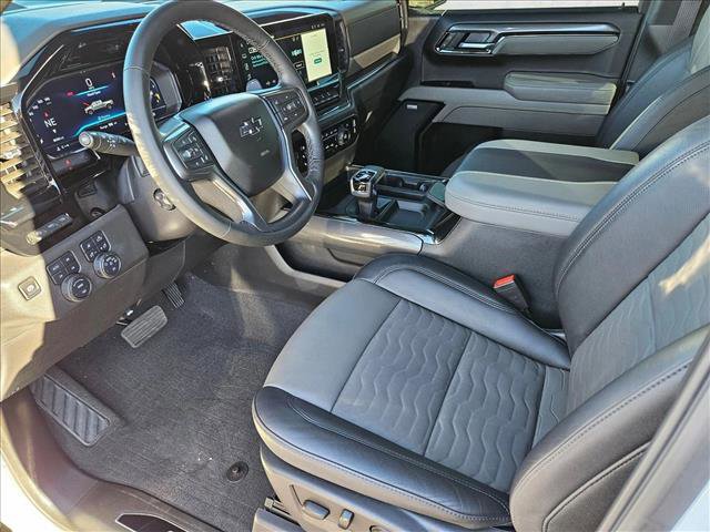 Certified 2025 Chevrolet Silverado 1500 ZR2 w/ Technology Package image 9