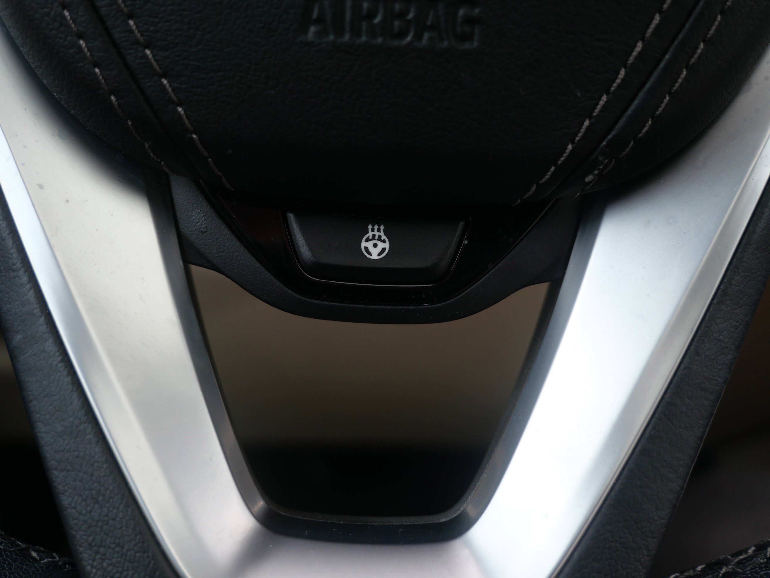 Used 2022 BMW X5 xDrive40i w/ Premium Package image 25