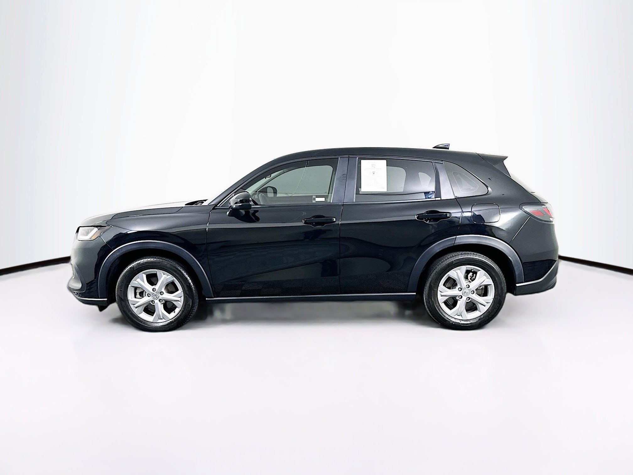 Used 2024 Honda HR-V LX image 4