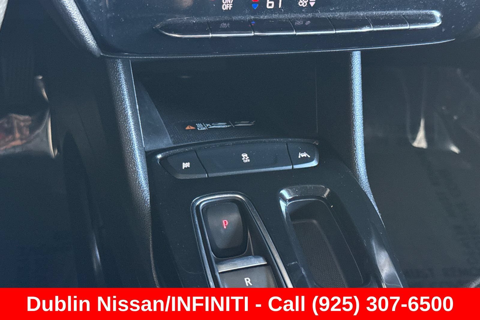 Used 2023 Chevrolet Bolt EUV LT FWD image 30