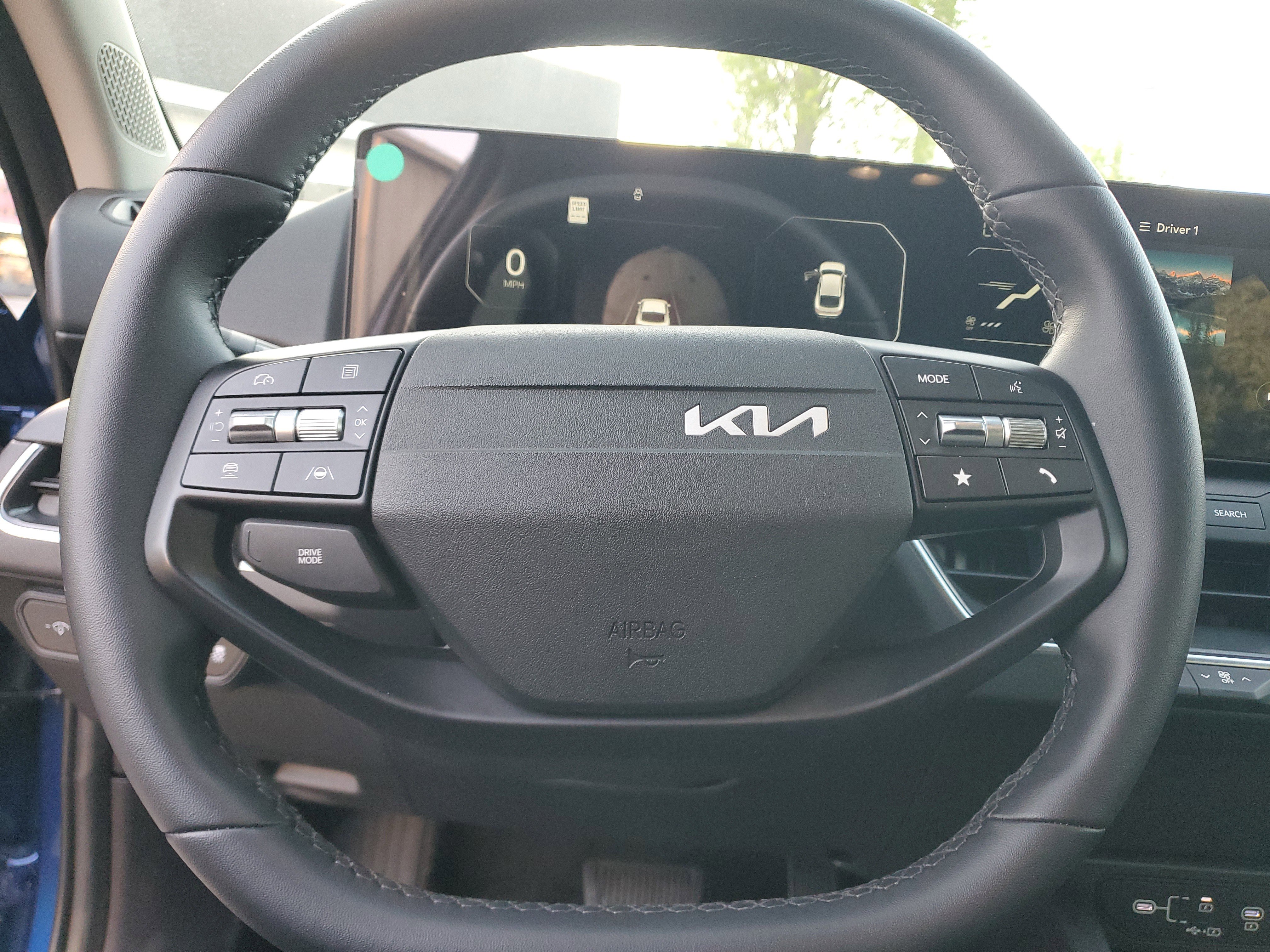 Used 2025 Kia K4 EX image 20