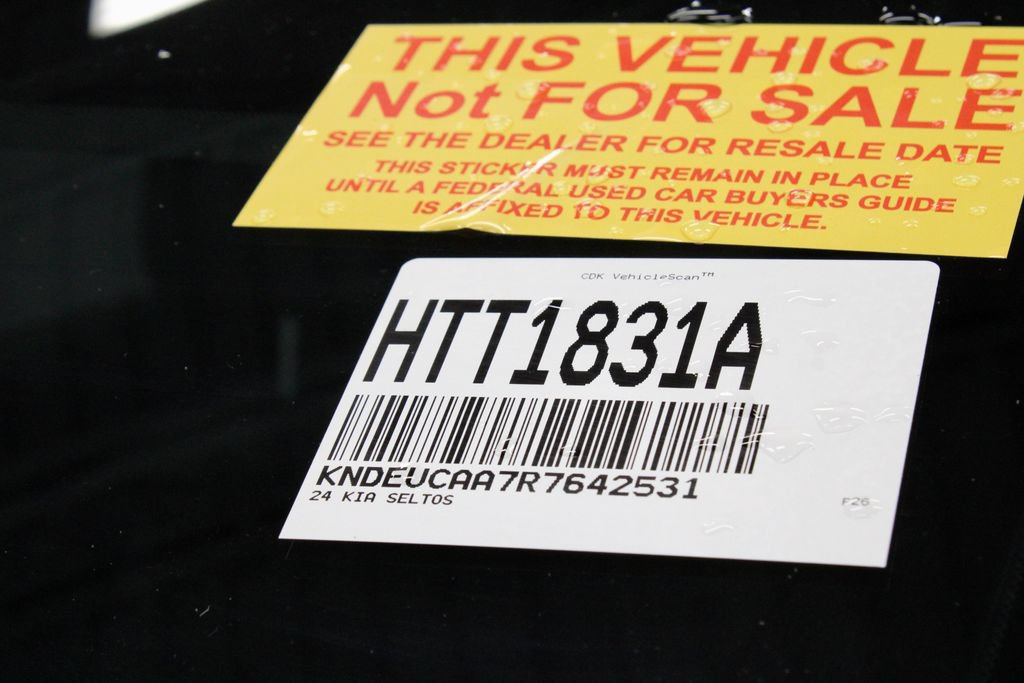Used 2024 Kia Seltos S AWD/4WD image 34