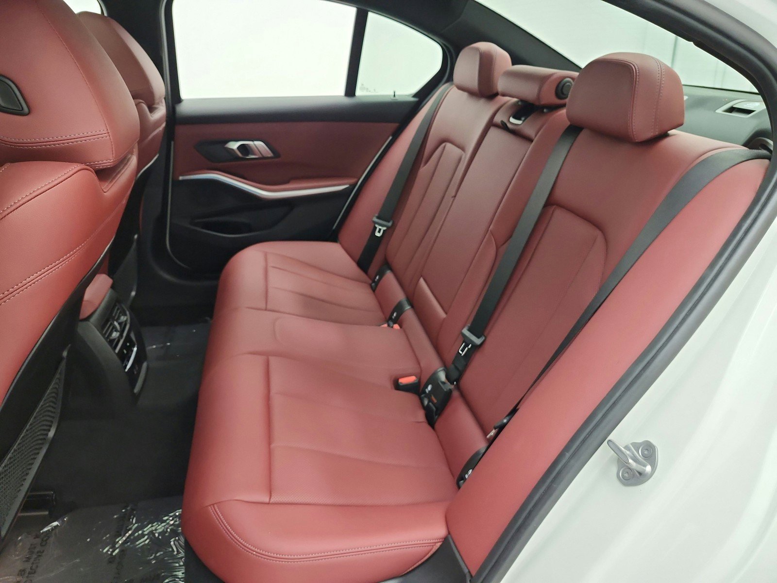 Used 2023 BMW 330e w/ Convenience Package RWD image 13