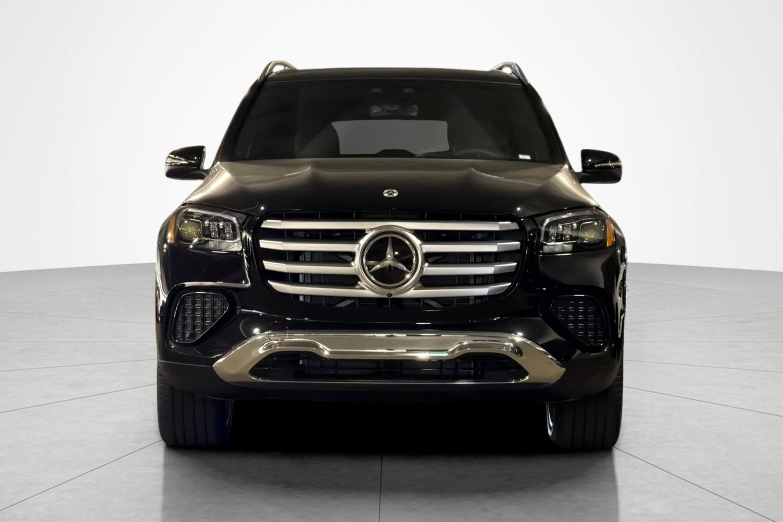 New 2026 Mercedes-Benz GLS 450 4MATIC image 8