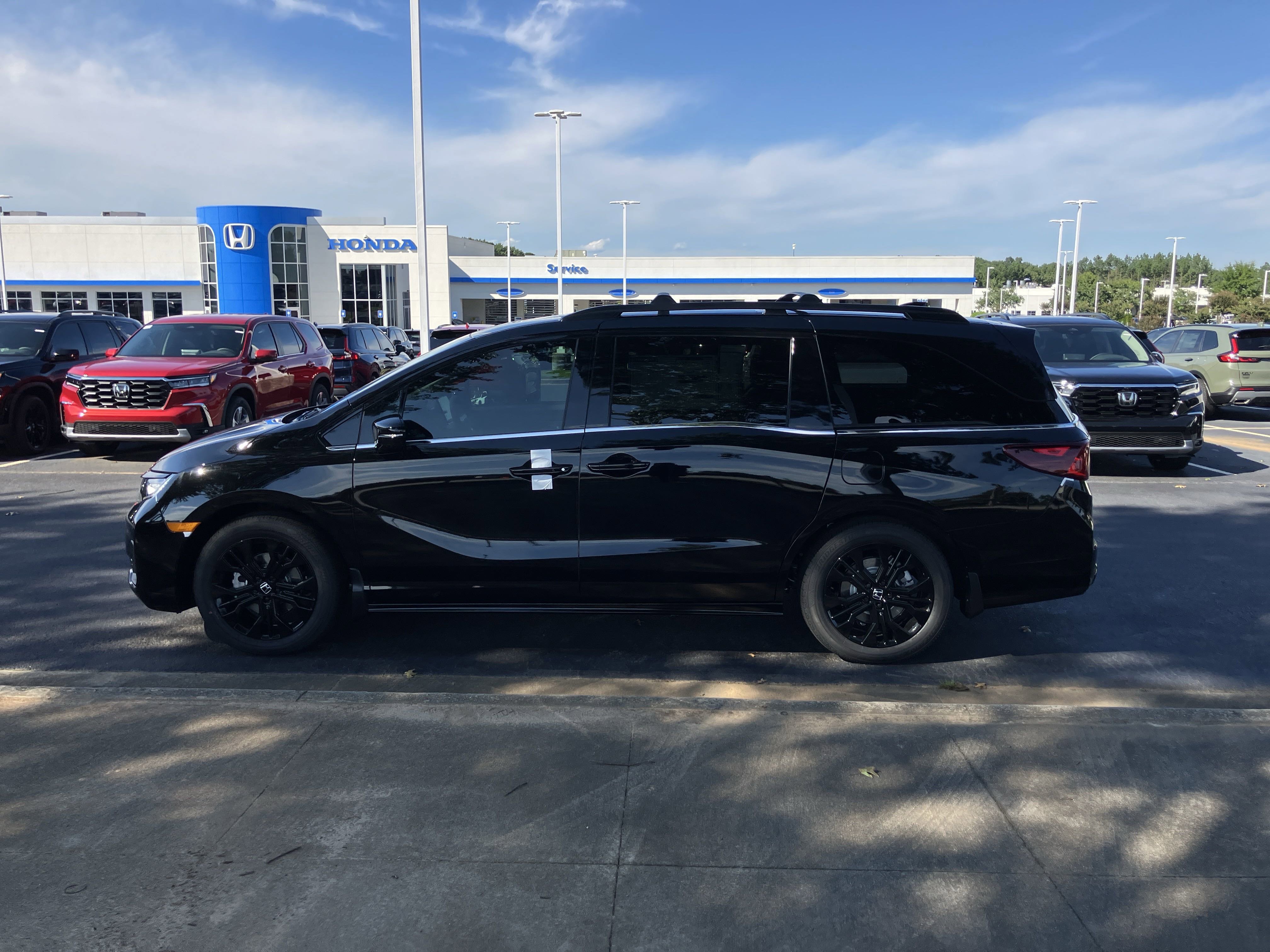 Used 2026 Honda Odyssey Sport-L image 6