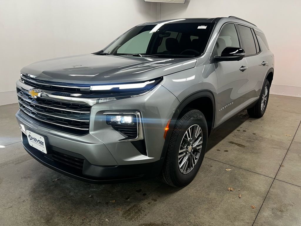 New 2026 Chevrolet Traverse LT w/ Driver Confidence Package image 7