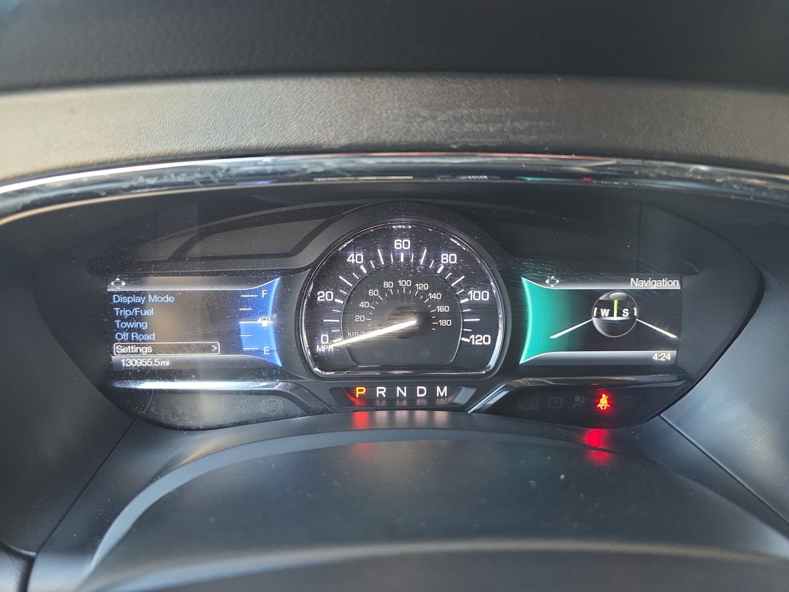 Used 2017 Lincoln Navigator Select image 18