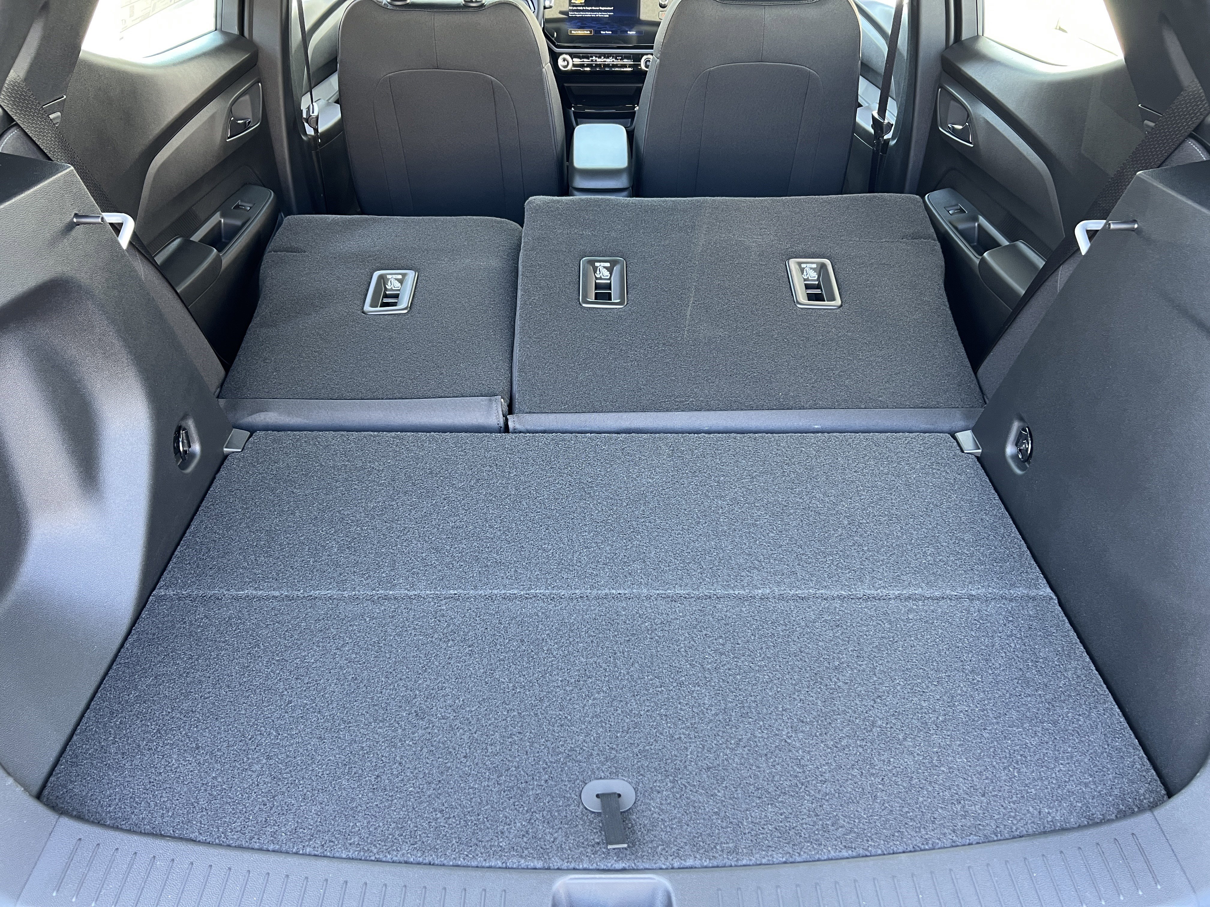 New 2027 Chevrolet Bolt LT FWD image 20