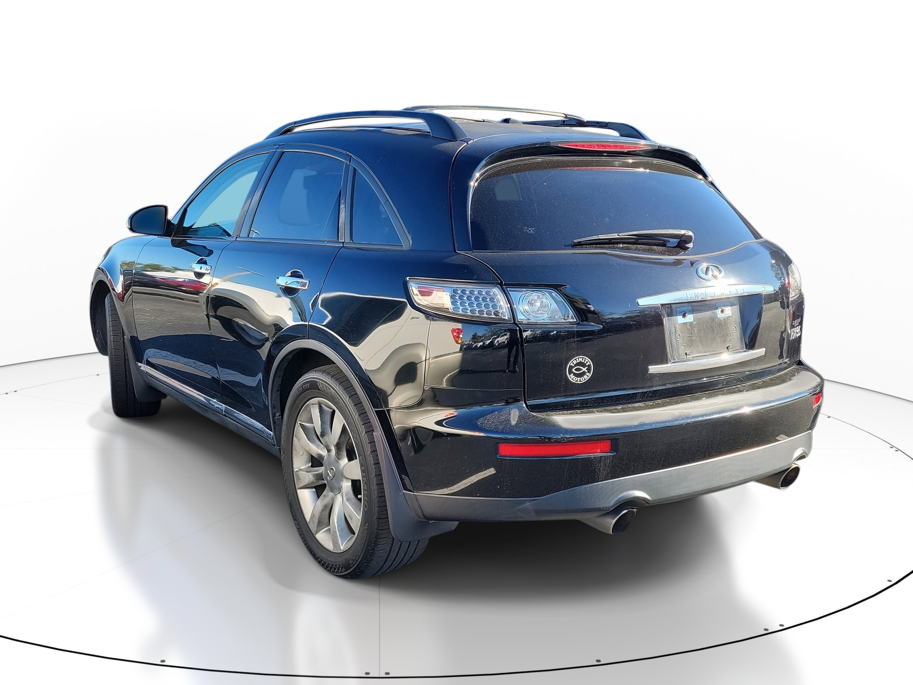 Used 2008 INFINITI FX35 AWD w/ Technology Pkg image 4