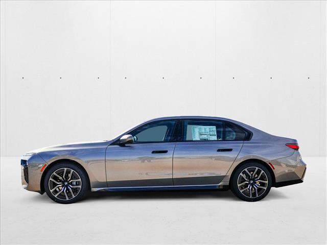 Used 2025 BMW 740i xDrive AWD/4WD image 8