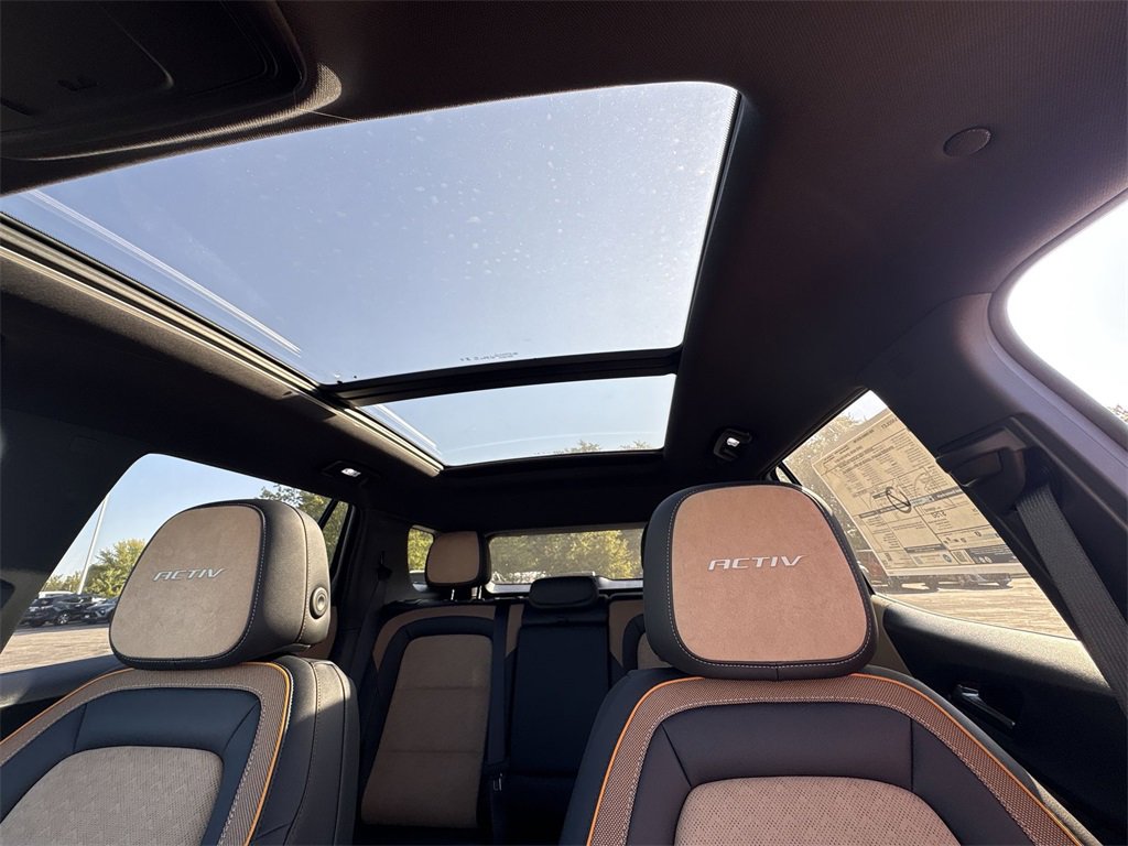 New 2026 Chevrolet Equinox ACTIV w/ Convenience Package III image 16