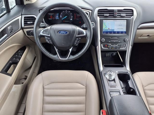 Used 2020 Ford Fusion SEL image 6
