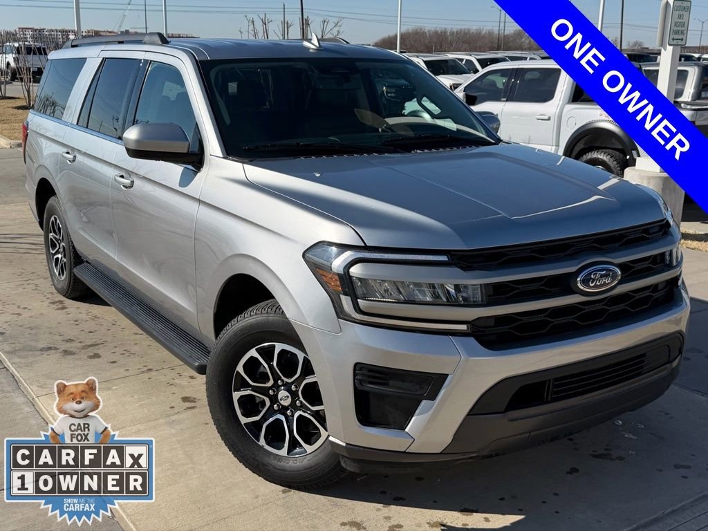 Used 2024 Ford Expedition Max XLT image 4