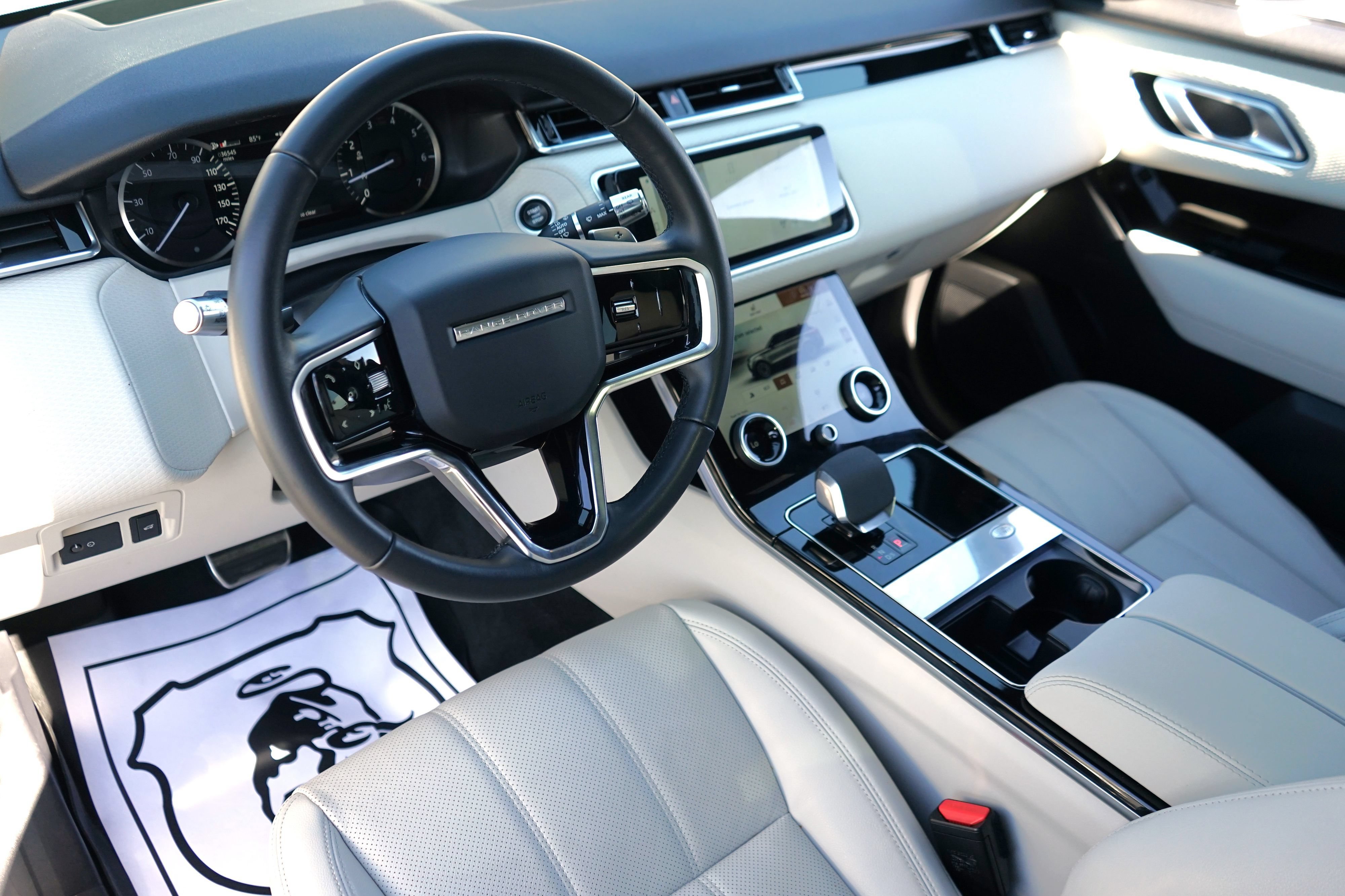 Used 2023 Land Rover Range Rover Velar R-Dynamic S AWD/4WD image 15