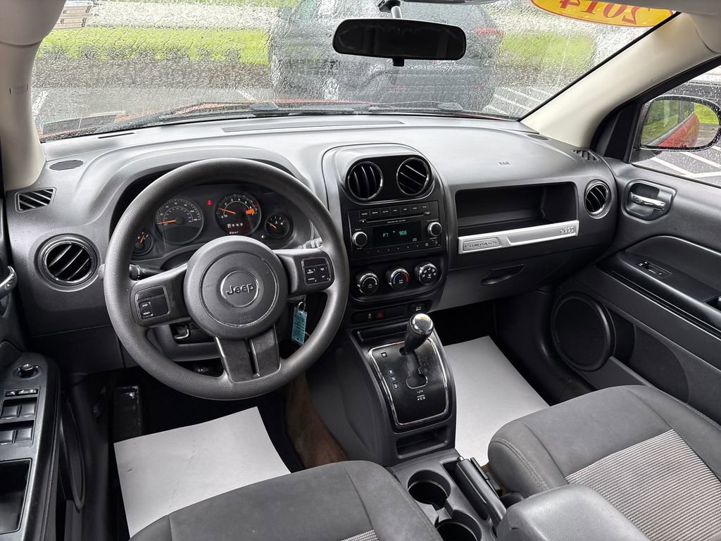 Used 2014 Jeep Compass Sport w/ Power Value Group AWD/4WD image 11