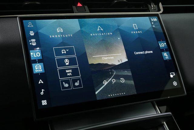 Used 2024 Land Rover Range Rover Evoque S AWD/4WD image 16