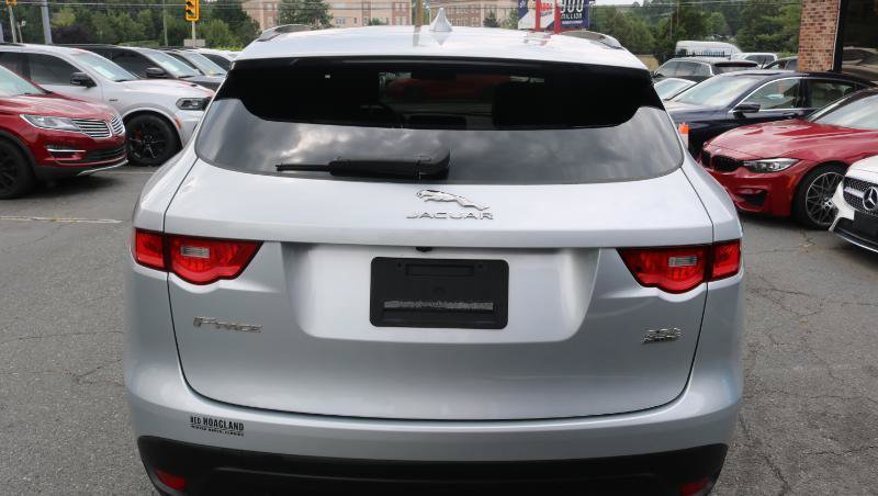 Used 2018 Jaguar F-PACE Prestige AWD/4WD image 6