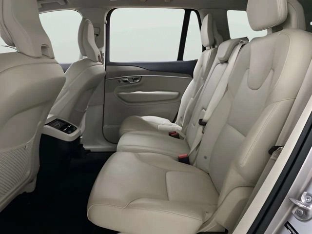 Used 2023 Volvo XC90 B6 Core AWD/4WD image 22