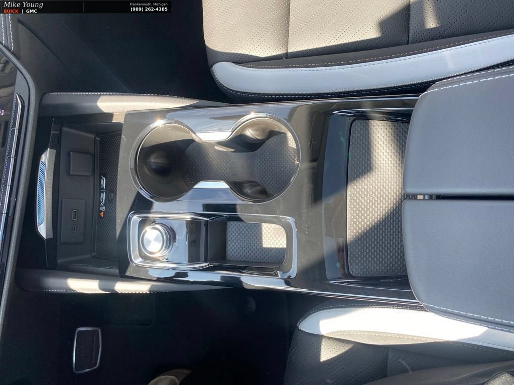 New 2026 Buick Envision Sport Touring AWD/4WD image 22