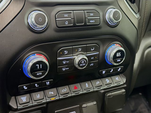 Used 2023 GMC Sierra 2500 AT4 w/ AT4 Premium Plus Package image 16