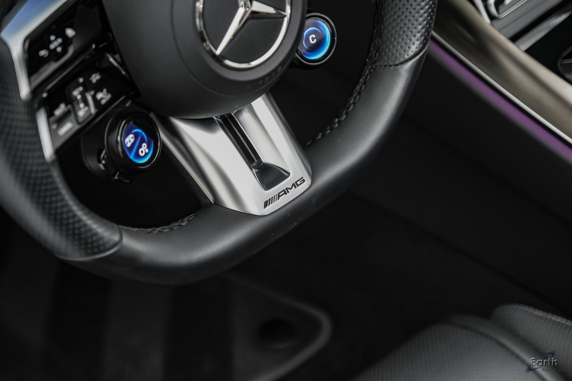 Used 2022 Mercedes-Benz SL 55 AMG 4MATIC image 55