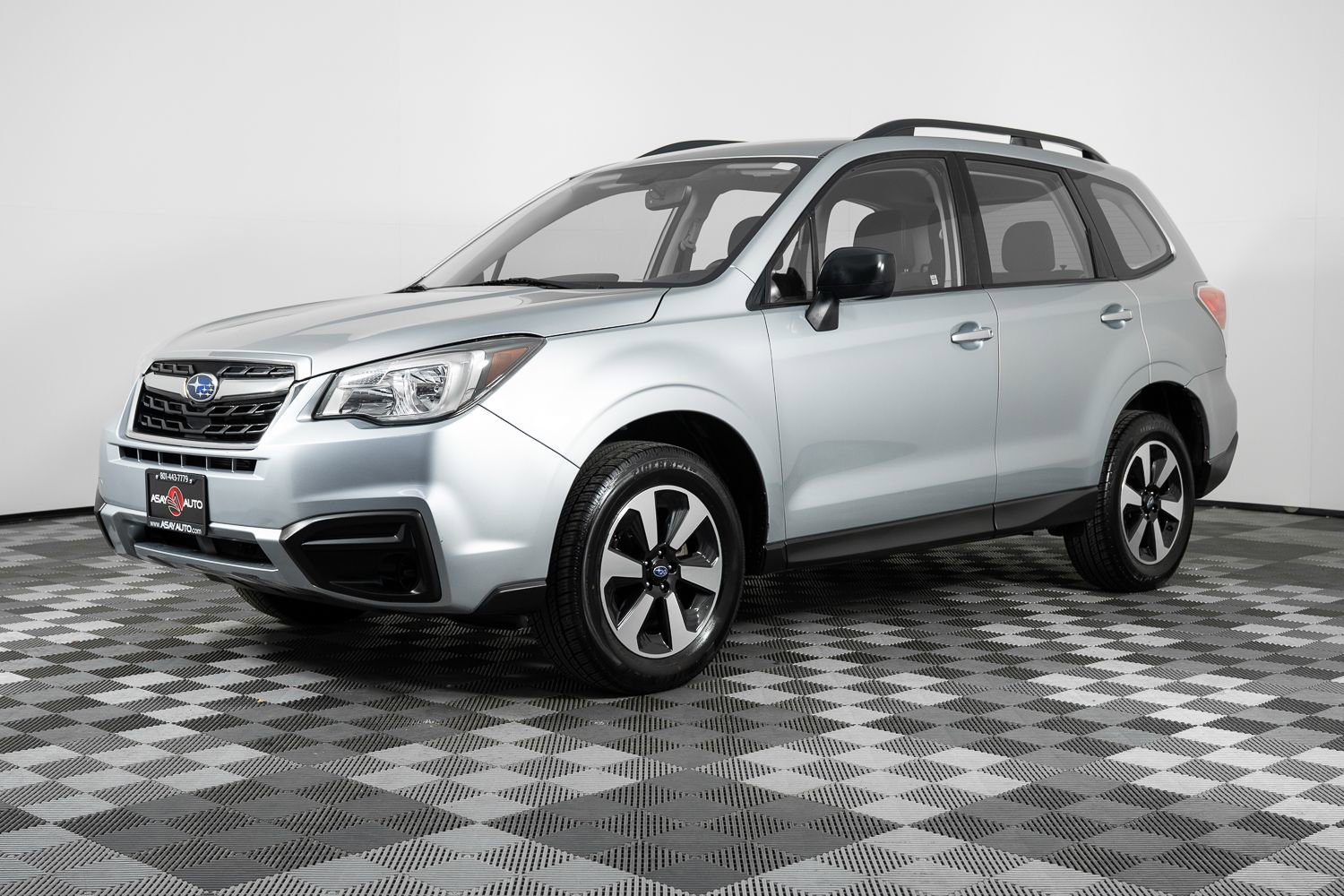 Used 2018 Subaru Forester 2.5i w/ Alloy Wheel Package