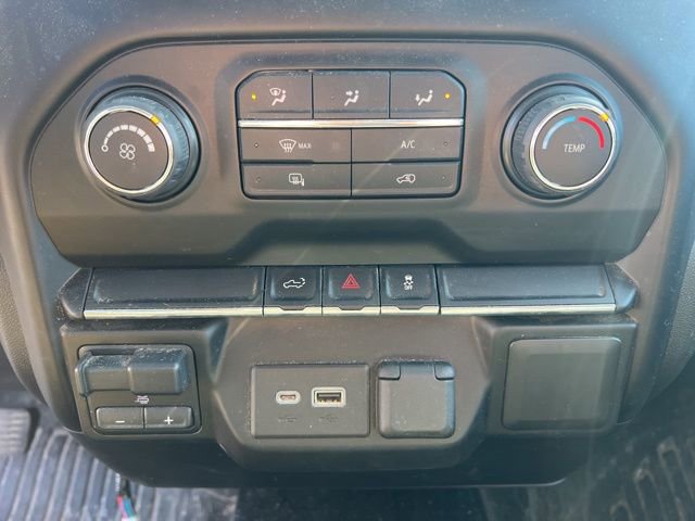 Used 2021 Chevrolet Silverado 3500 LT w/ Snow Plow Prep/Camper Package AWD/4WD image 18