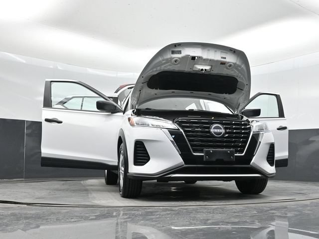 Used 2024 Nissan Kicks S FWD image 53