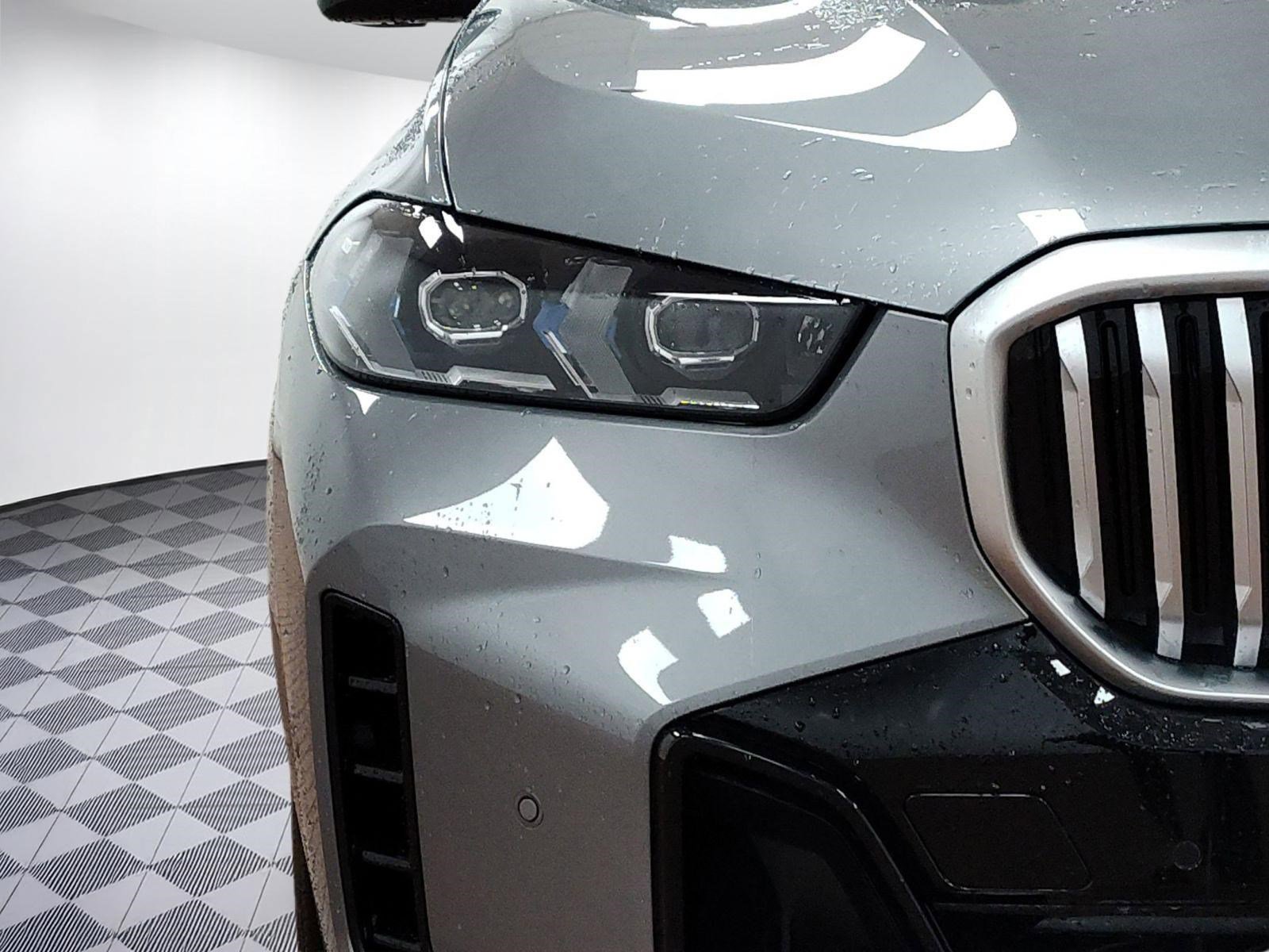 Certified 2024 BMW X5 xDrive40i image 10