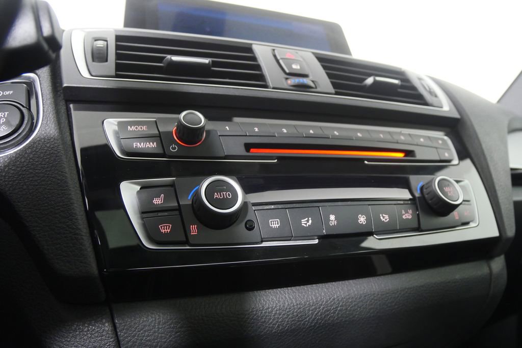 Used 2015 BMW M235i Coupe image 19