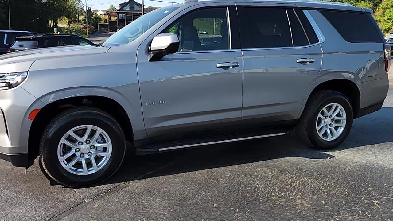 Used 2023 Chevrolet Tahoe LT image 4
