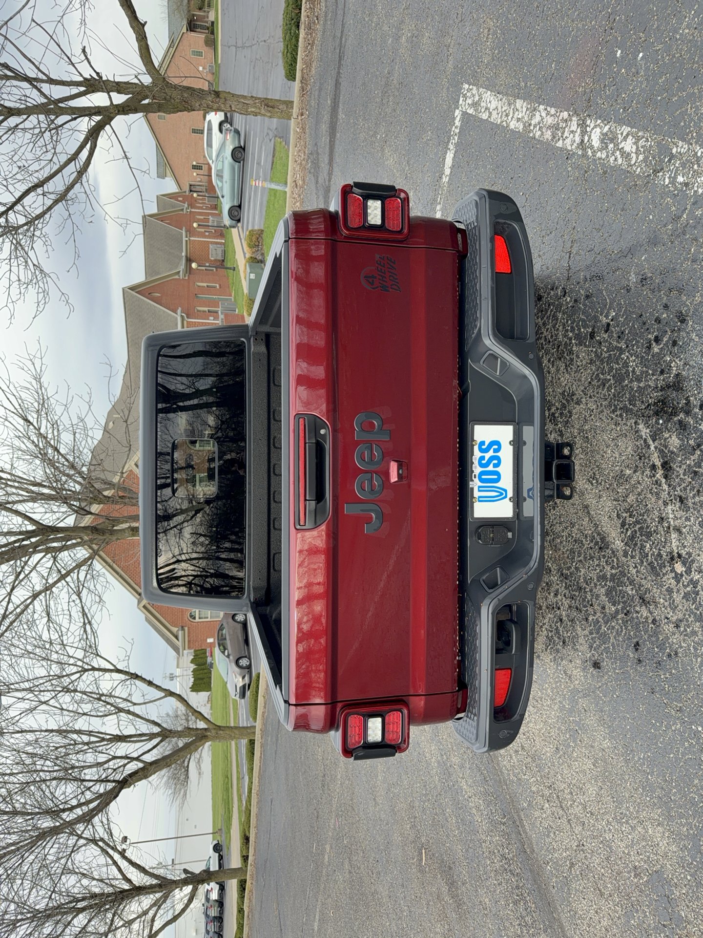 Used 2021 Jeep Gladiator Sport AWD/4WD image 4
