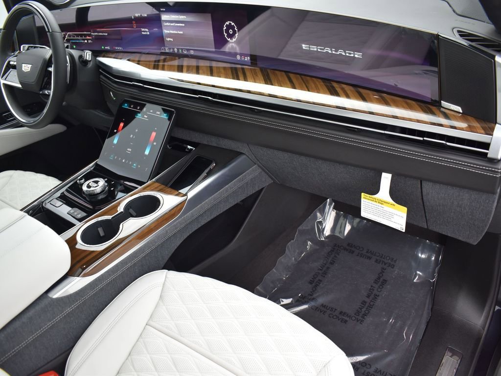 Certified 2026 Cadillac Escalade Platinum Sport w/ LPO, ONYX Package image 35