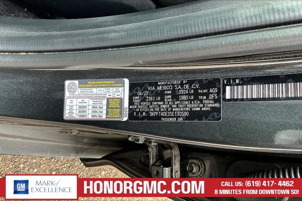 Used 2025 Kia K4 LXS image 17