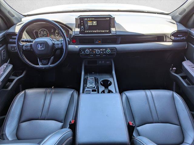 Used 2023 Honda Pilot TrailSport image 18