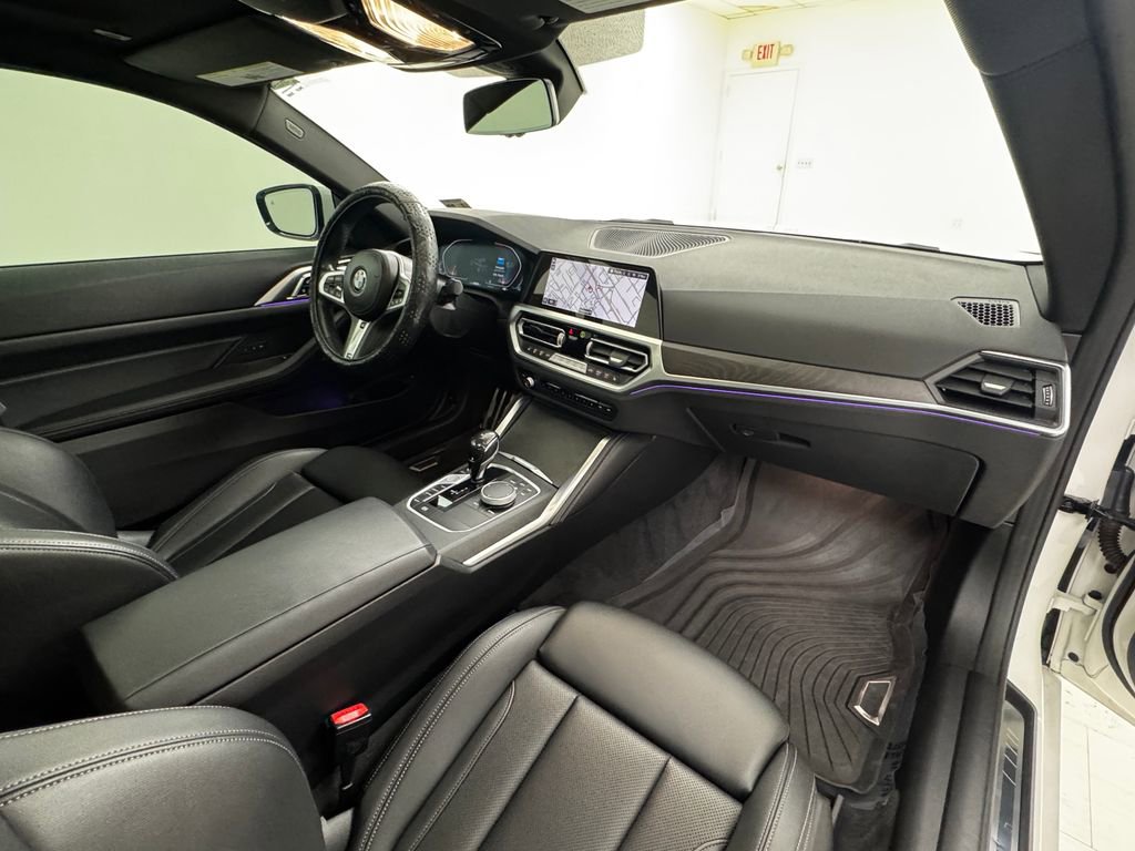 Used 2022 BMW 430i xDrive Coupe w/ M Sport Package image 16