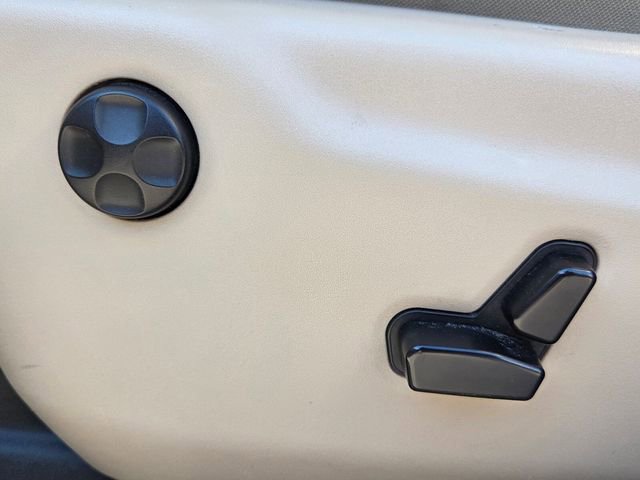 Used 2014 Dodge Durango Limited w/ Nav & Power Liftgate Group image 19