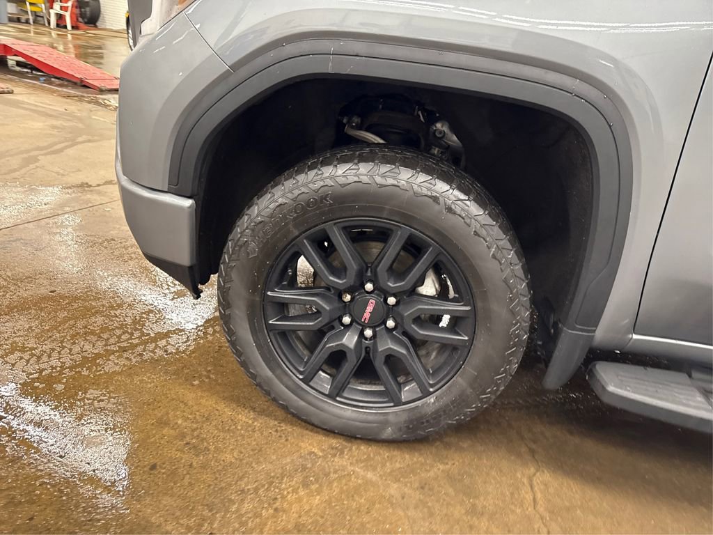 Used 2019 GMC Sierra 1500 Elevation w/ Elevation Value Package image 11