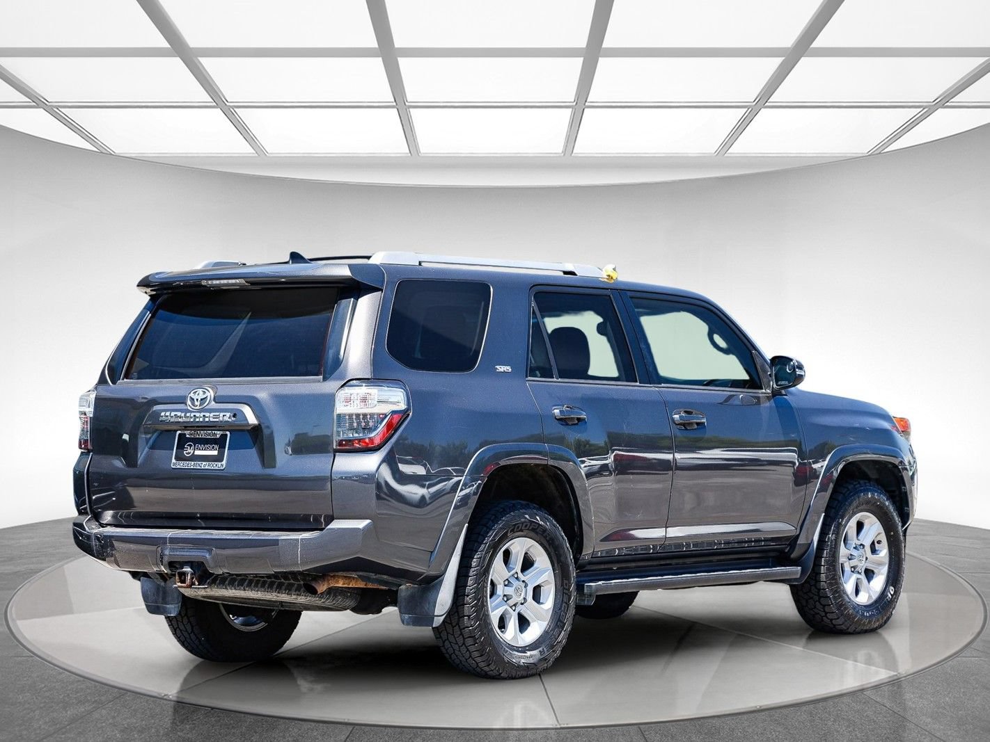 Used 2018 Toyota 4Runner SR5 Premium AWD/4WD image 4