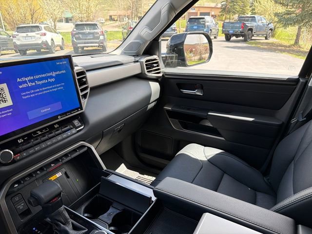 Used 2024 Toyota Sequoia Limited w/ TRD Off-Road Package AWD/4WD image 30