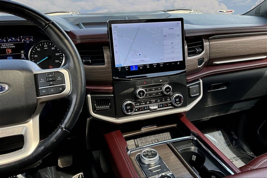 Used 2022 Ford Expedition Limited AWD/4WD image 11