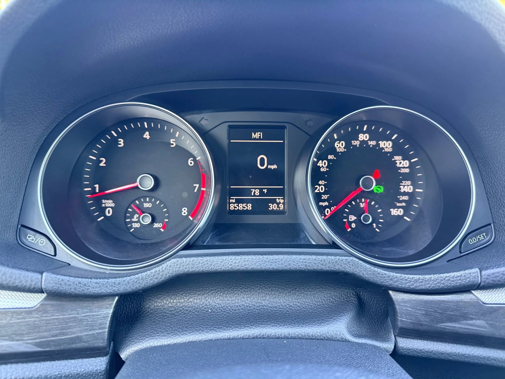 Used 2017 Volkswagen Passat 1.8T SE w/ SE Lighting Package image 10