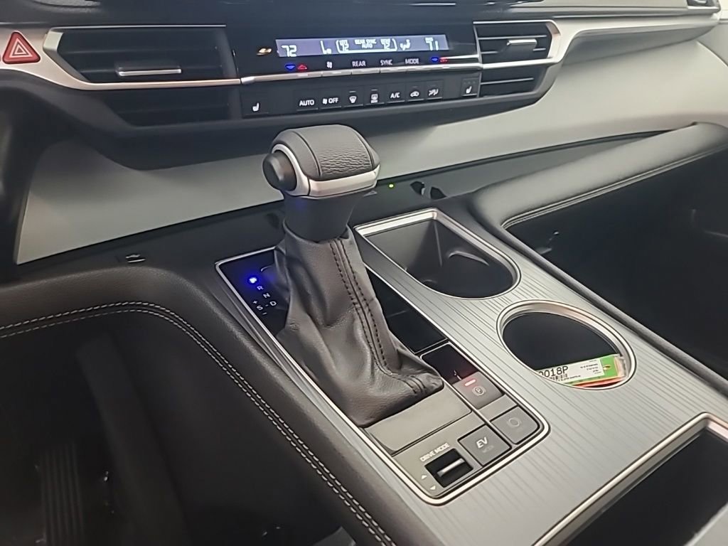 Used 2026 Toyota Sienna XLE image 42